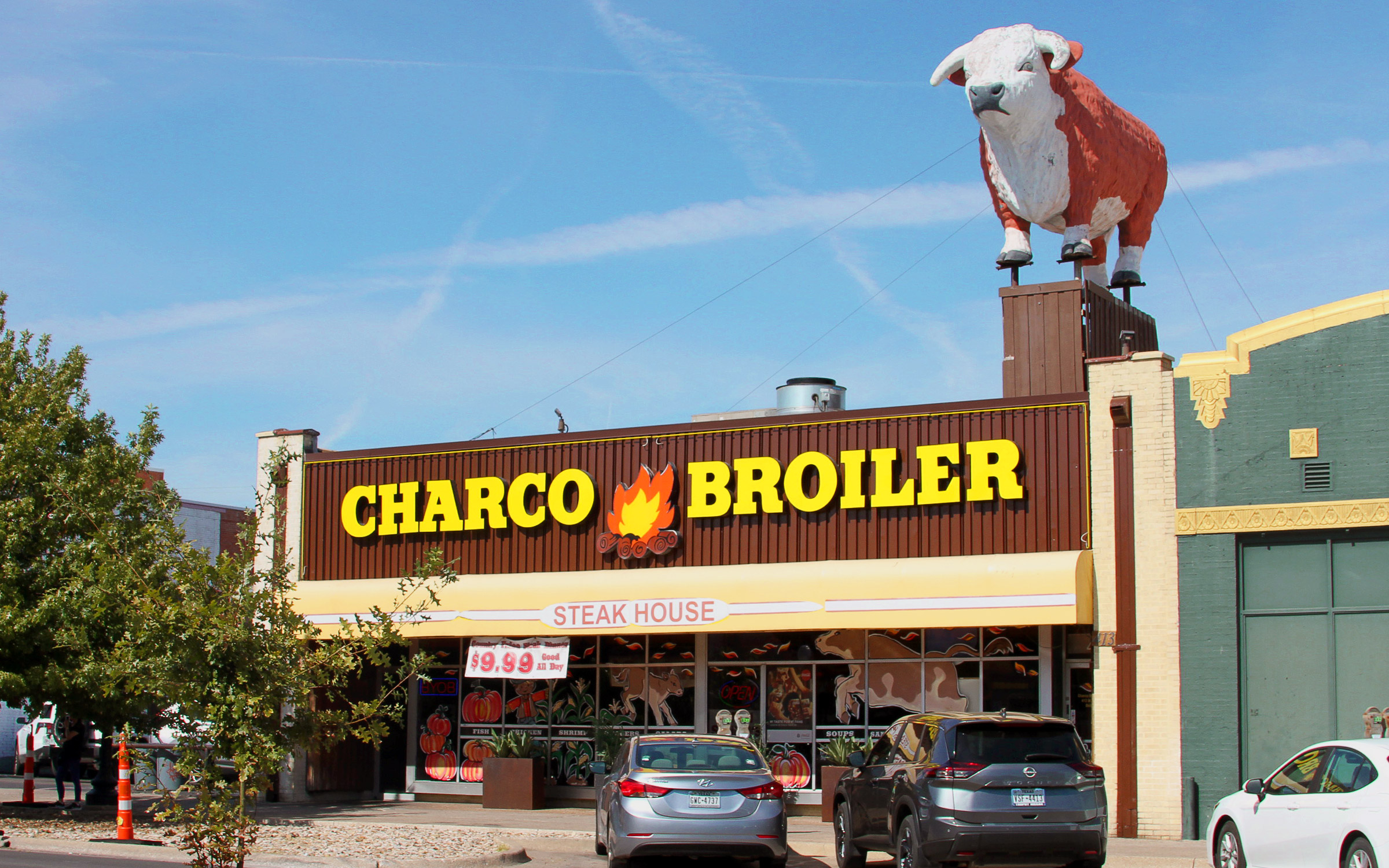 photo of steakhouse exterior